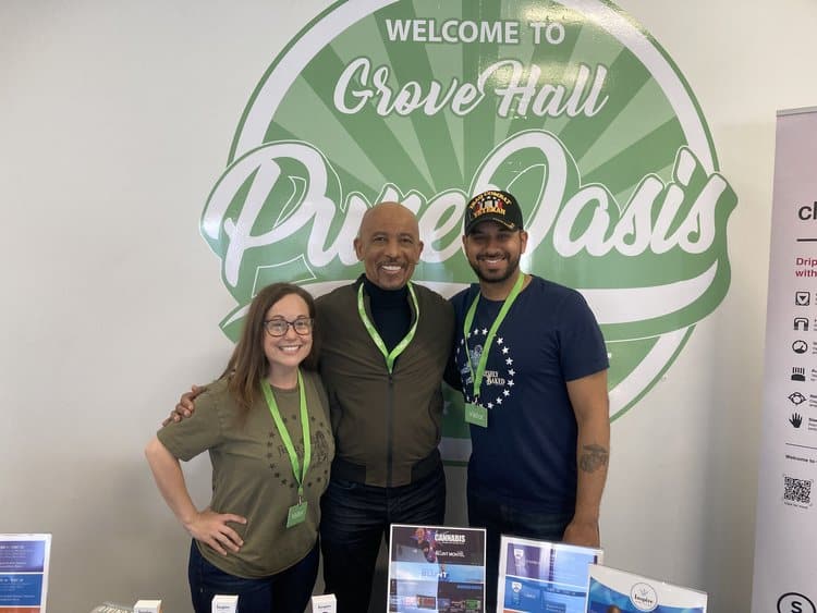 Montell at Pure Oasis booth